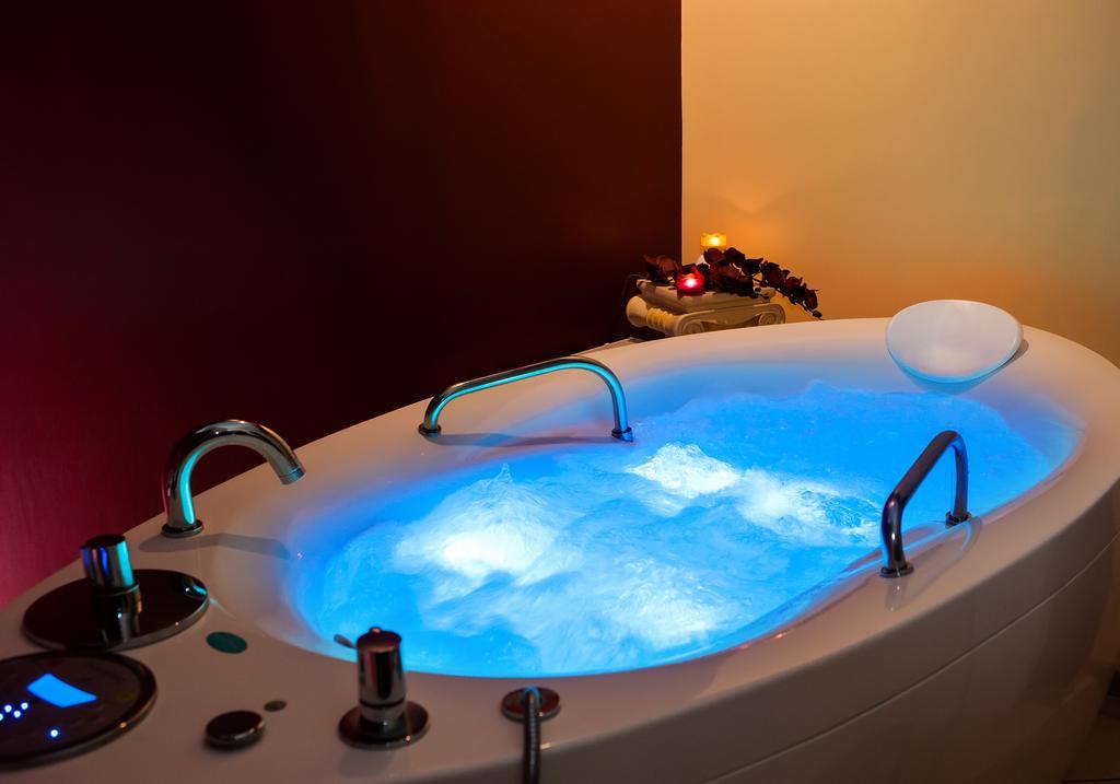 Abidar Hotel Spa & Wellness ชีโคชีแนค ภายนอก รูปภาพ