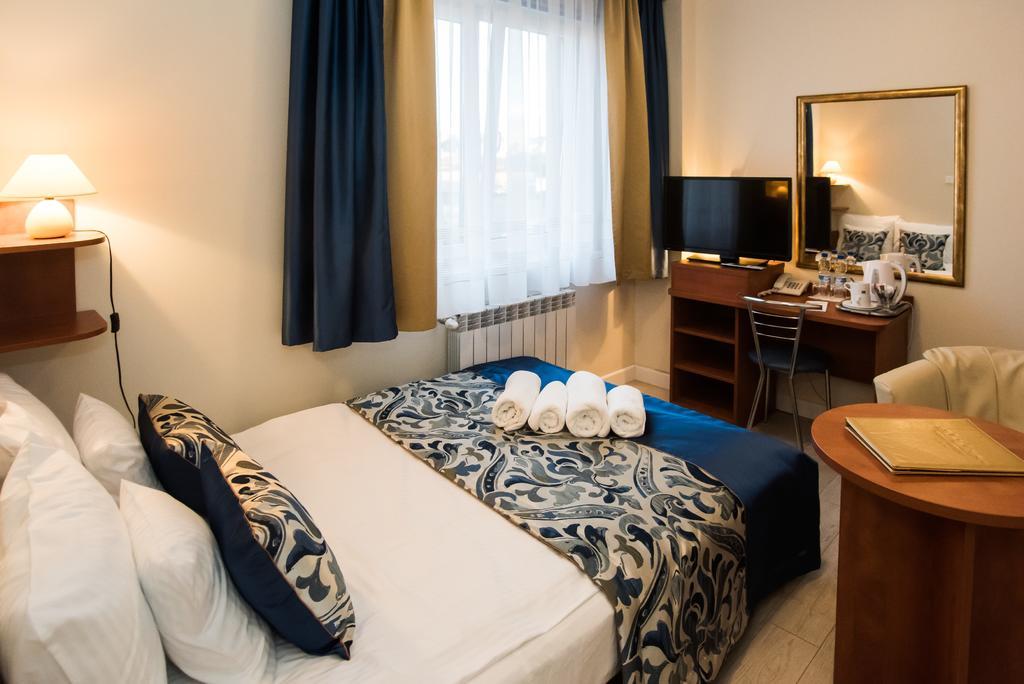 Abidar Hotel Spa & Wellness ชีโคชีแนค ภายนอก รูปภาพ